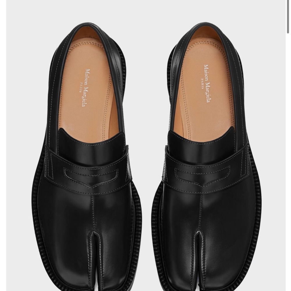 Maison Margiela Classic Black Tabi Loafers